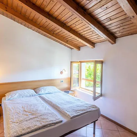 Casa Rita 2 In Vesio Διαμέρισμα *