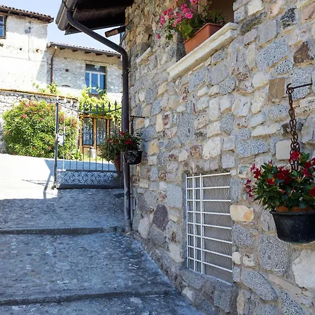 Casa Rita 2 In Vesio Διαμέρισμα *